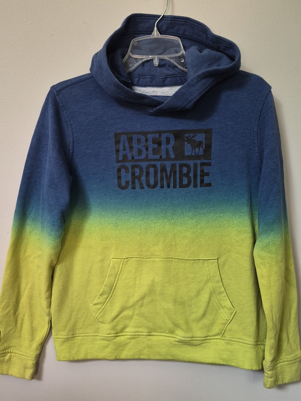Abercrombie Kids  Hoodie Boys XL Pocket Logo Sweatshirt Ombre Dip Activewear